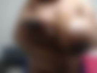 Bustylonaxxx's Live Sex Cam Show