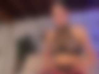Live cam show with Agata Duque - Mature on Fling VIP Chat