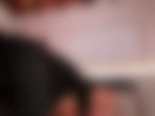 Live cam show with Agata Duque - Granny Brown Hair on Dare Cams