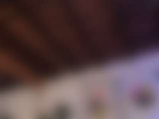Live cam show with Agata Duque - Mature on StripNow