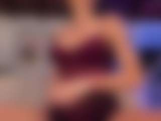 Live cam show with Agata Duque - Granny Latina on Camversity | colombia