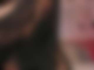 Live cam show with Agata Duque - Granny Brown Hair on TeamSkeetLive