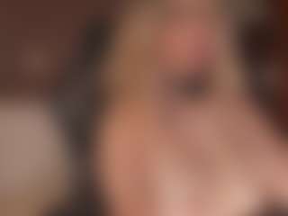 Live cam show with kateowens - Grey Eyes on camwithhim.com