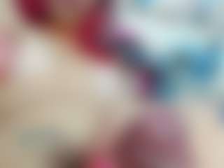 Live cam show with Ariana Unicorn - Average on crypto-cams