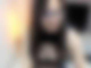 Live cam show with Wanda love - Public on intimatelivegirls.com