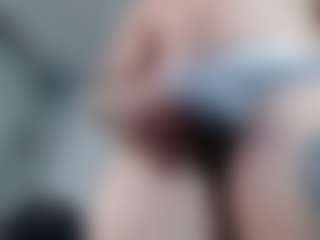 Live cam show with masterdickmonster - Tease on 1on1-livenow