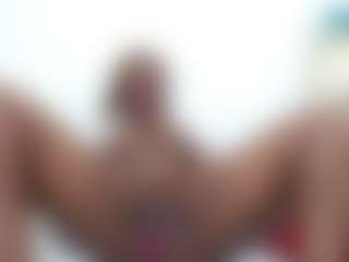 Live cam show with miss-dinah - Threesome on crypto-cams