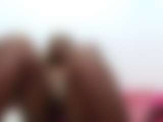 Live cam show with miss-dinah - Threesome on Fling VIP Chat