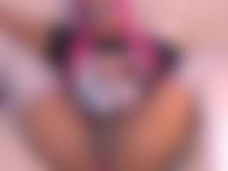 Live cam show with Mel - Lovense Latina on Lustler