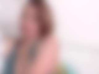 Live cam show with samanthawhatson - Smoking on CamClone