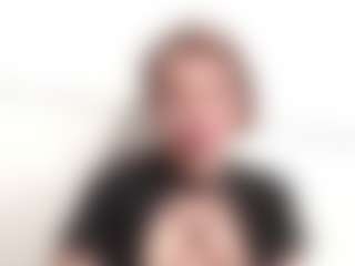 Live cam show with samanthawhatson - Granny Lovense on Camming Site