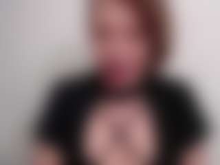 Live cam show with samanthawhatson - Smoking on Milfs Live