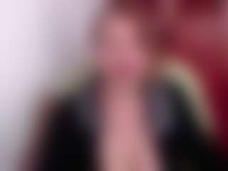 Live cam show with samanthawhatson - Middle Aged on CamwithHer