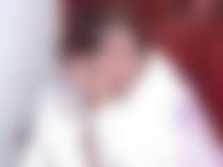 Live cam show with samanthawhatson - Spy Granny on MyBangCams