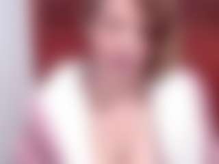 Live cam show with samanthawhatson - Tattoos Granny on Dolls Live