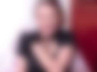 Live cam show with samanthawhatson - Smoking on Camsoda