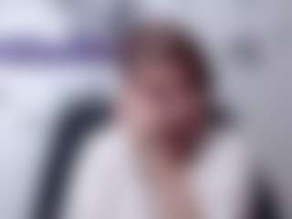 Live cam show with samanthawhatson - Striptease Granny on SinfulBabes
