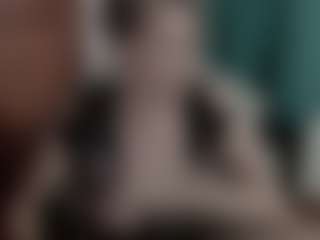 Live cam show with samanthawhatson - Granny Dildo on Gym Cam Girls