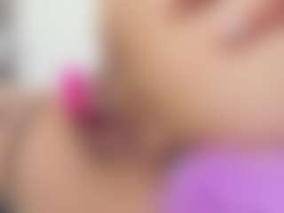 Belindaturnner's Live Sex Cam Show