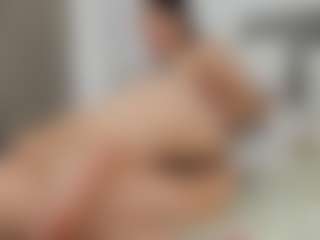 Live cam show with Belindaturnner - Middle Aged on Gym Cam Girls