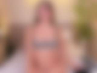 Live cam show with CloeHarp - Ass Clapping on Camsoda
