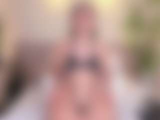 CloeHarp's Live Sex Cam Show