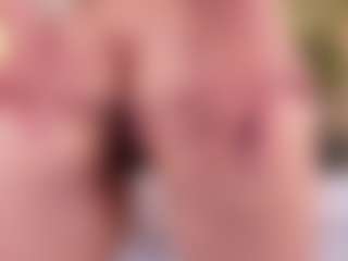 Live cam show with CloeHarp - Bondage on livesuperchat.net
