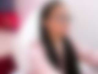 Live cam show with Anny - Cute on Dolls Live