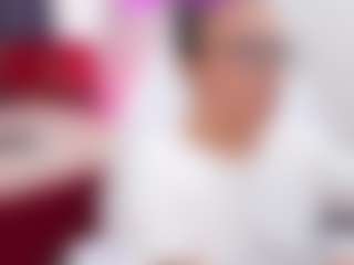 Live cam show with Anny - Gamer Asian on friskycurves.com