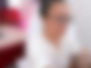 Live cam show with Anny - Public on Stripli.com