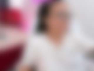 Live cam show with Anny - Spank Asian on LiveSexCams6