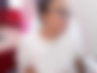 Live cam show with Anny - Asshole Asian on livesexfox.com
