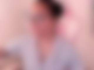 Live cam show with Anny - Control on Hubzter Live