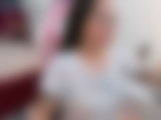 Spettacolo in cam dal vivo con Anny - Sexy su Camsoda