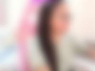 Live cam show with Anny - Asian Teen (18+) on CamClone