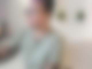 Live cam show with Anny - Spank Asian on liverealitysex.com