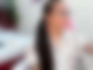 Spettacolo in cam dal vivo con Anny - Sexwebcam Asian su Camsoda