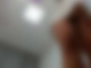 Live cam show with Anny - Oil on Camsoda
