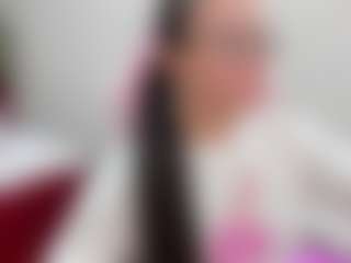 Live-Cam-Show mit Anny - Trimmed Asian auf Camsoda