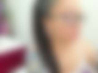 Live-Cam-Show mit Anny - Asian Fetish auf Camsoda