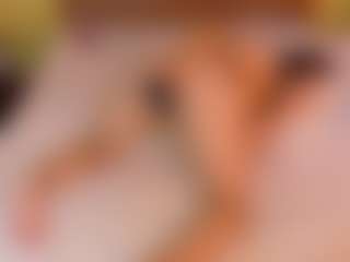 tiny-whore18's Live Sex Cam Show