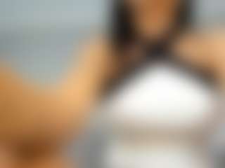 Live cam show with KellySuper - Facesitting on camtv