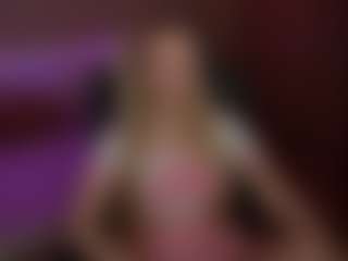 AmandaBynesS's Live Sex Cam Show