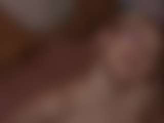 Live cam show with AmandaBynesS - Normal on Strip Flash - Live Sex Shows