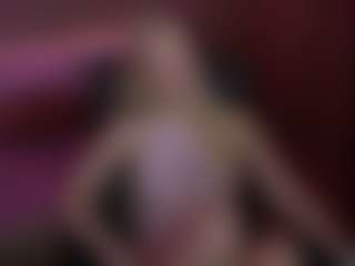 Live cam show with AmandaBynesS - Blonde Hair on Camsoda