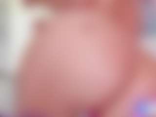 Live cam show with sellenaross - Moaning on galaxygirlnitro.com