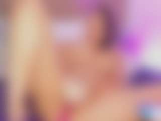 Live cam show with sellenaross - Moaning on Camsoda