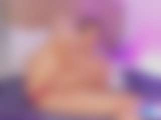 Live cam show with sellenaross - Swallow on Milfs Live