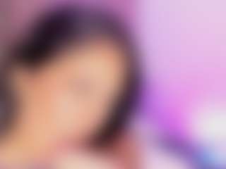 Live cam show with sellenaross - Robe on Camsoda