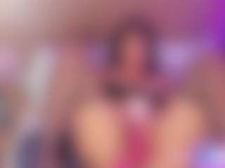 Live cam show with sellenaross - Moaning on Soda Cam